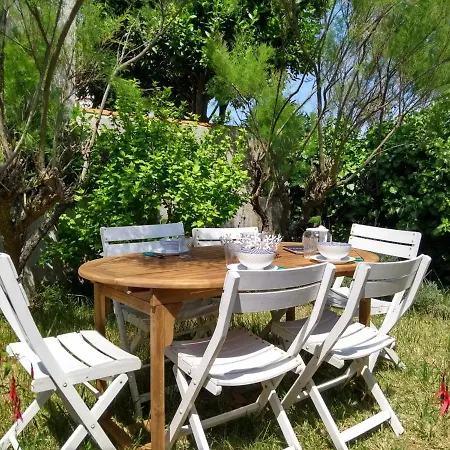 Maison De Charme Avec Jardin Clos, A 500 M Du Centre Et 1800 M De La - 4 Couchages - Fr-1-224b-60 Holiday home