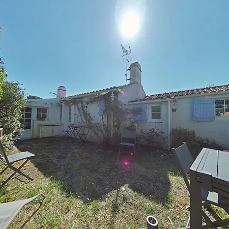 Holiday home Maison De Charme Avec Jardin Clos, A 500 M Du Centre Et 1800 M De La - 4 Couchages - Fr-1-224b-60 Noirmoutier-en-l'Ile